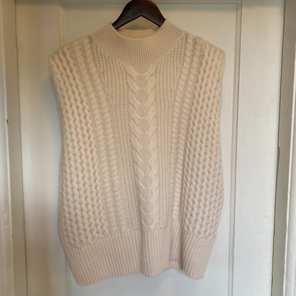 Cashmere Cream Sweater Vest Cable Knit - Banana Republic
